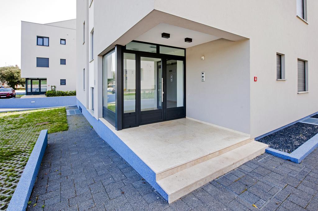 Sunset Luxury Apartment Ровинь Экстерьер фото